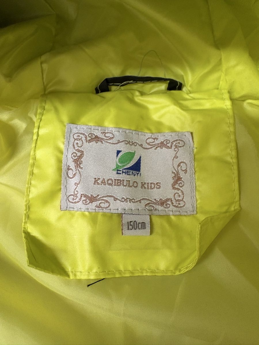 Giacche & Cappotti: Kinder Jacke Grösse 150cm – Usato da Uster venduto da swordfish_m 2