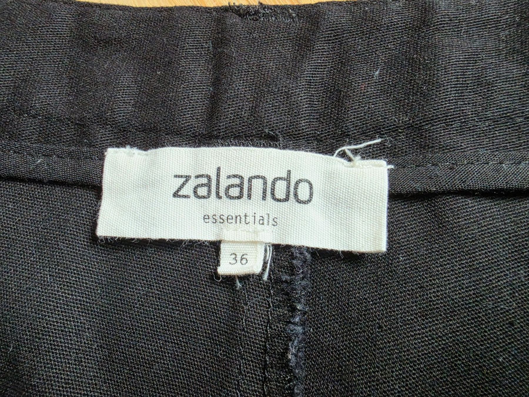 Hosen: Shorts Zalando Gr. 36 – Gebraucht aus Stäfa von flamingo_17 5