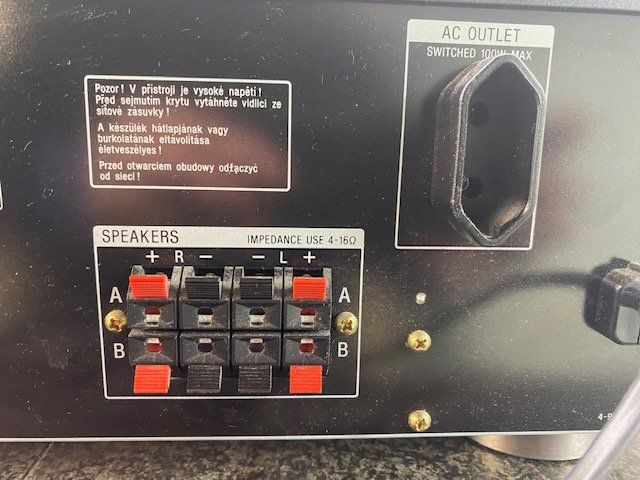 Sony Ricevitori: Sony STR-D365 Receiver schwarz – Usato da Richterswil venduto da Ninodp 5