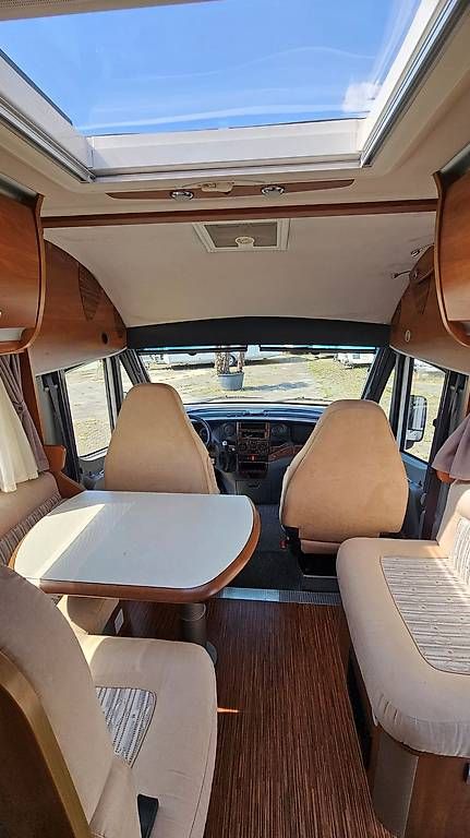Mobilhome: A vendre beau Laïka Rexosline 720 – Usato da Belmont-Yverdon venduto da FloridaJeep 2