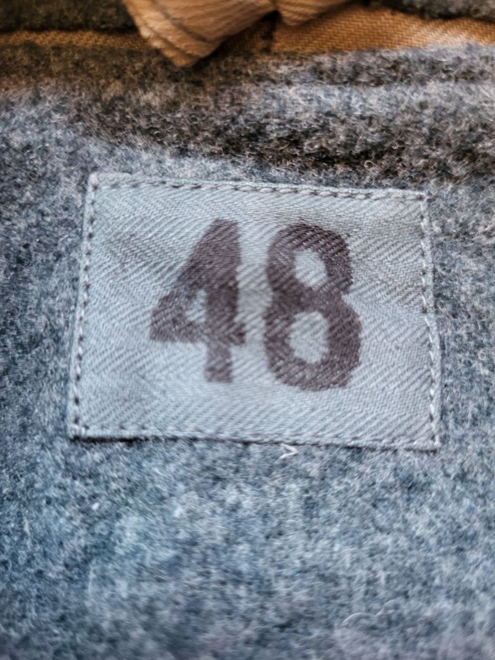 Schweizer Armee Uniformen: Schweizer Armee Tuchmantel – Gebraucht aus Egliswil von rom_gd6f 1