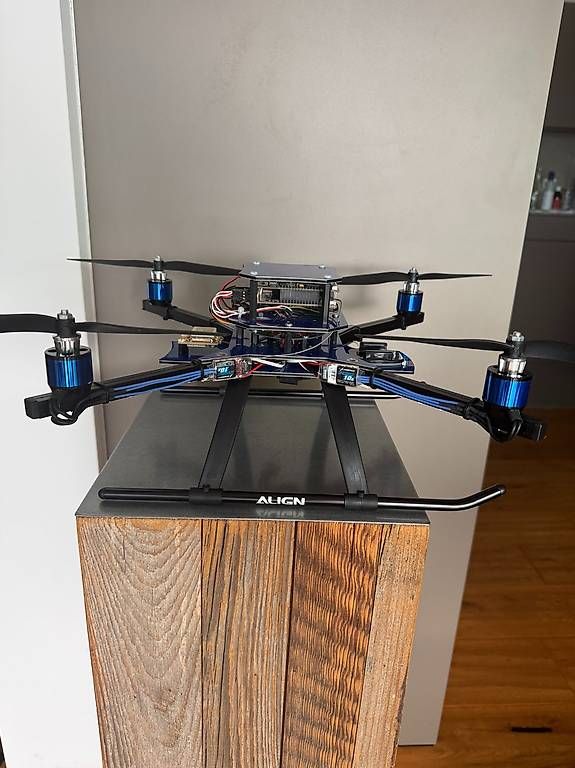 RC Modellbau: Quadrocopter Eigenbau mit GPS, Ladegerät & Koffer – Gebraucht aus zürich von Kerstenpja 4