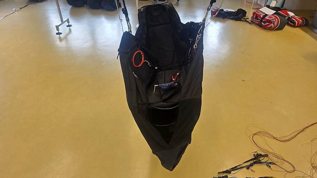 Sport dell'aria & Aquiloni: Nova Artus S Liegegurtzeug – Usato da Matzendorf venduto da Flugschule-Jura 1