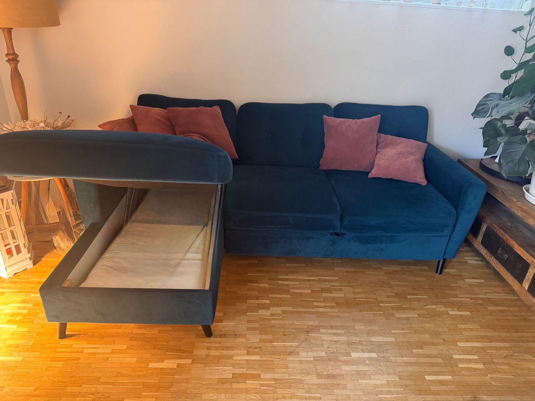 Sofas: Ecksofa in Petrol Farbe Stoff – Gebraucht aus Grenchen von CamilleBloch 1