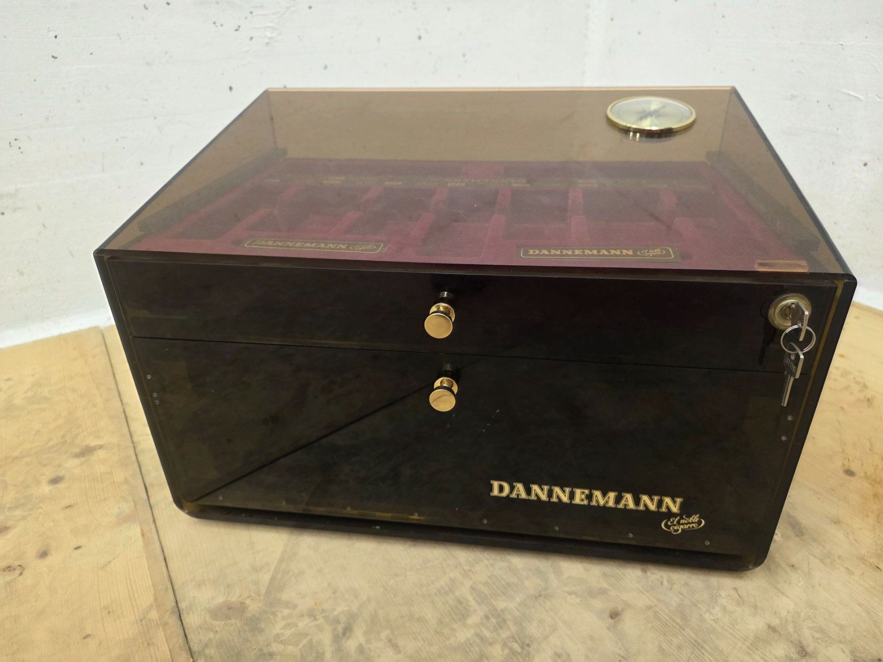 Humidor per sigari: DANNEMANN Zigarren Humidor ohne Strom – Usato da Münchenbuchsee venduto da LuupBrocki 2