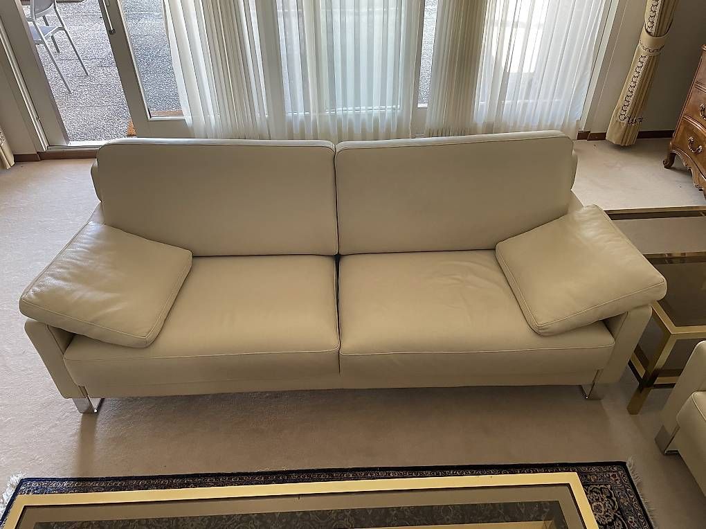 Sofas: 2 teiliges Echtleder Sofa – D'occasion à Emmenbrücke par nil_mtg6 1