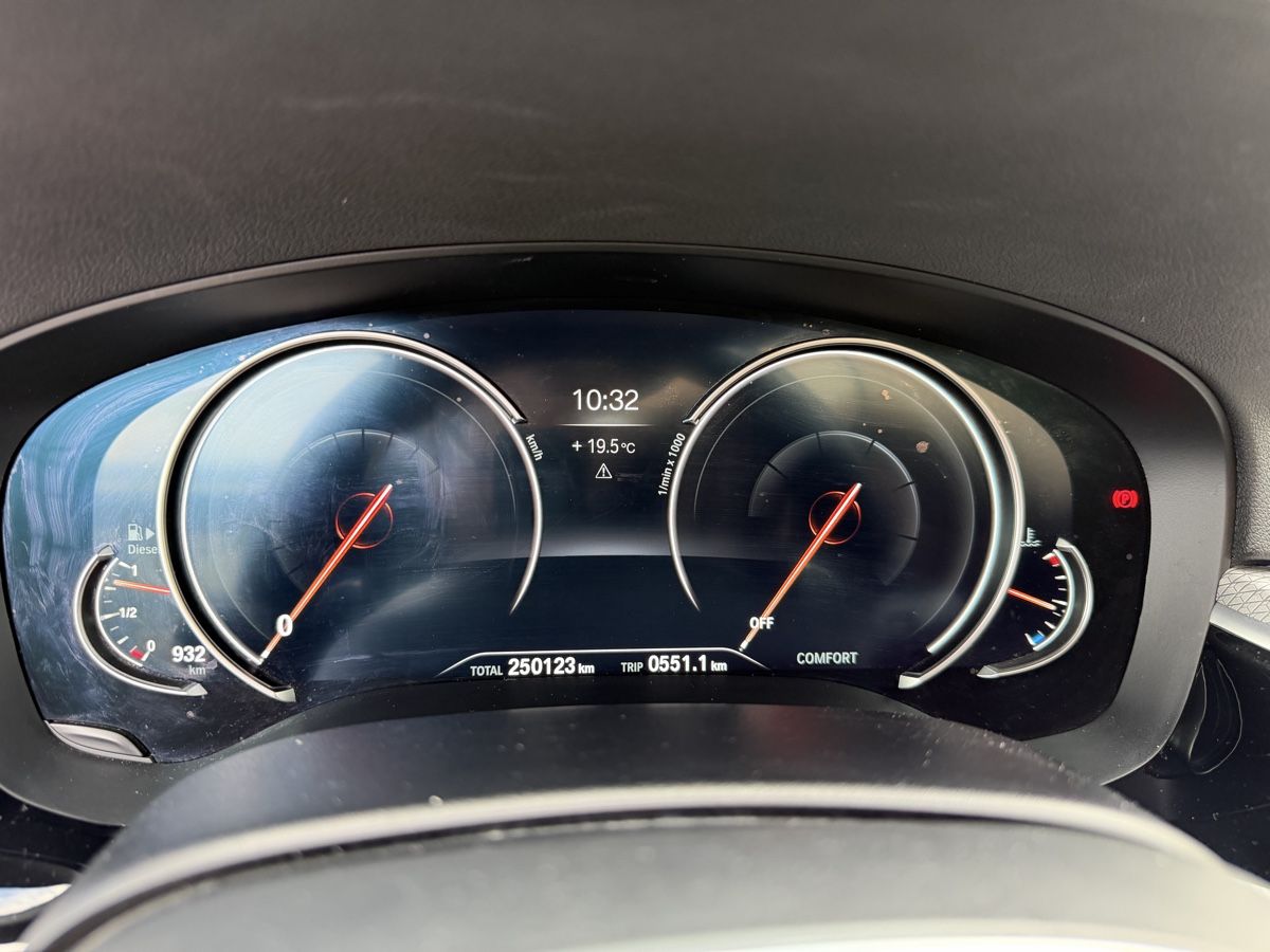 BMW Automobili: BMW 520d xDrive – Usato da Gossau SG venduto da Vitovvitov 6