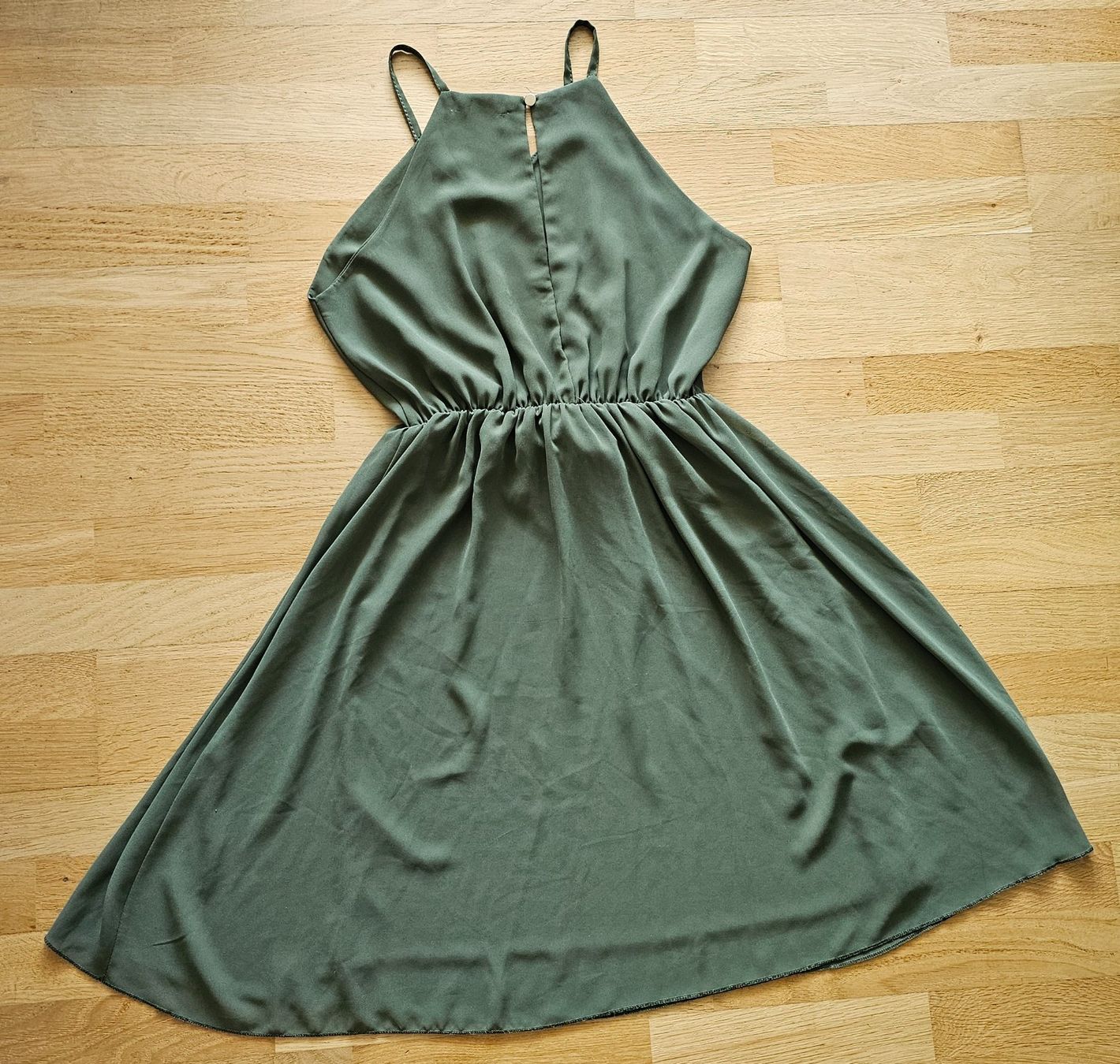 Vestiti: Robe -Taille S/M – Usato da Court venduto da Jovi2 4