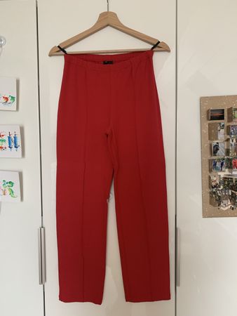 Rote Hose evakyburz Grösse 34 guter Zustand