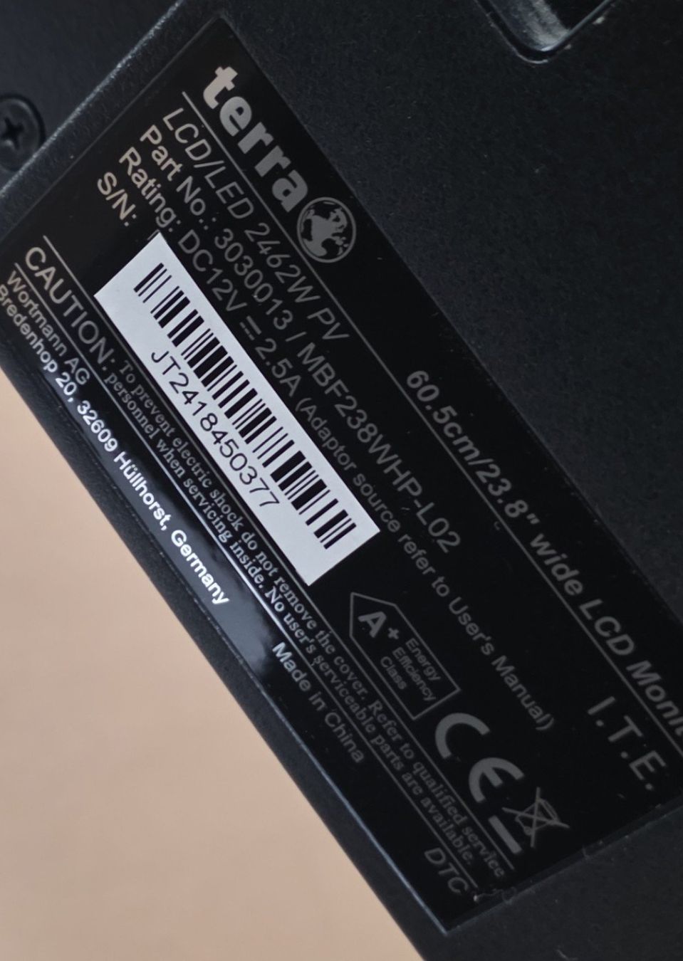 LG Monitor: 2 Bildschirme LG und terra – Usato da Nidau venduto da Inoxshop 3