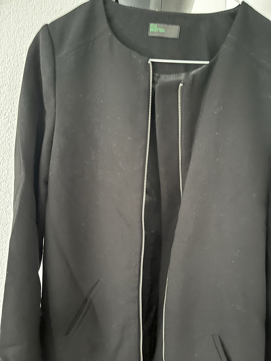 Benetton Manteaux: Mantel schwarz elegant Gr. S/M – Neuf (Voir description) à Hinwil par dire07 1