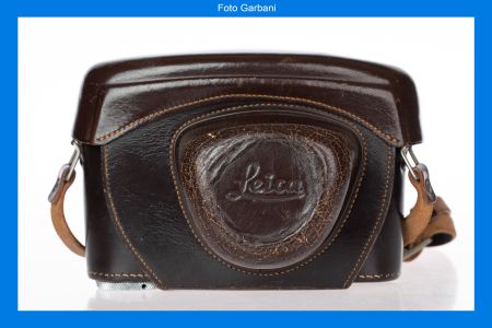 Astuccio Leica