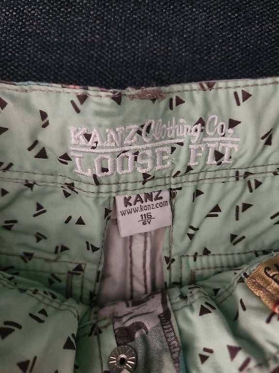 Pantalons: KANZ Cargo-Shorts Gr. 116 mit Gürtel – D'occasion à Zürich par celandayn 1