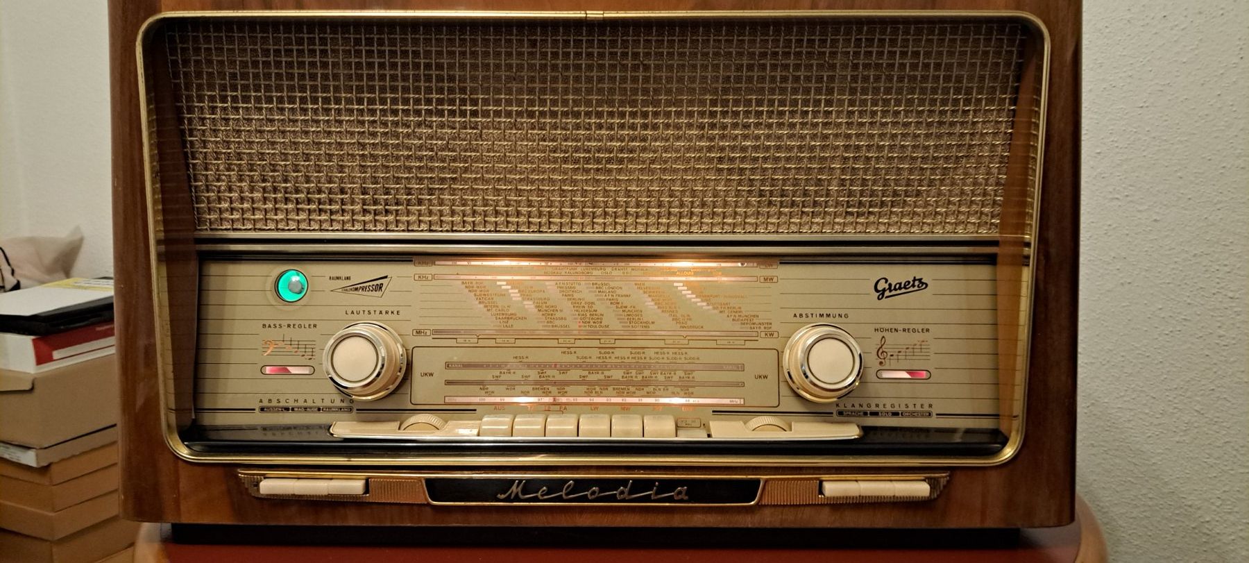 Radio: Graetz Röhrenradio Graetz Melodia 519 – Usato da Wangs venduto da Flashend