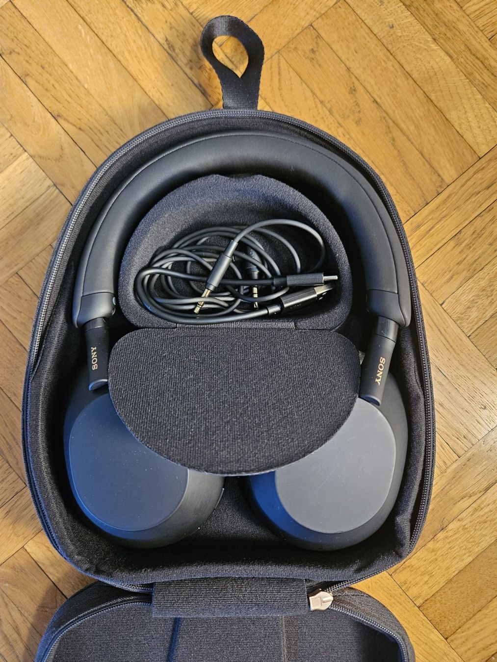 Sony Cuffie: SONY WH-1000XM5 **kaum gebraucht** – Usato da Zürich venduto da nfr_wtc7 2