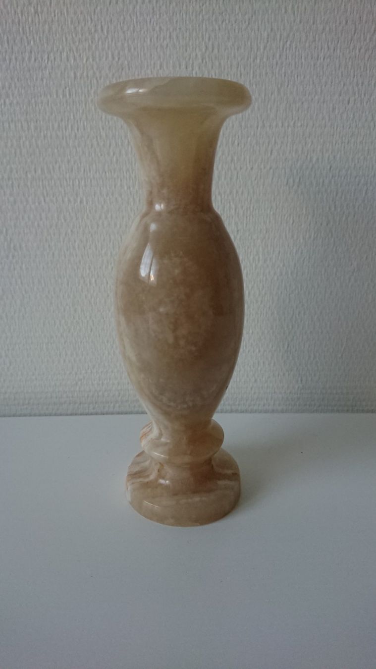 Vasi & Recipienti: Vase marbre – Usato da Estévenens venduto da Rockingirl 1