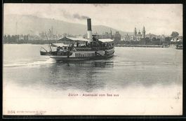 Zürich, Binnenschiff steuert den Alpenq