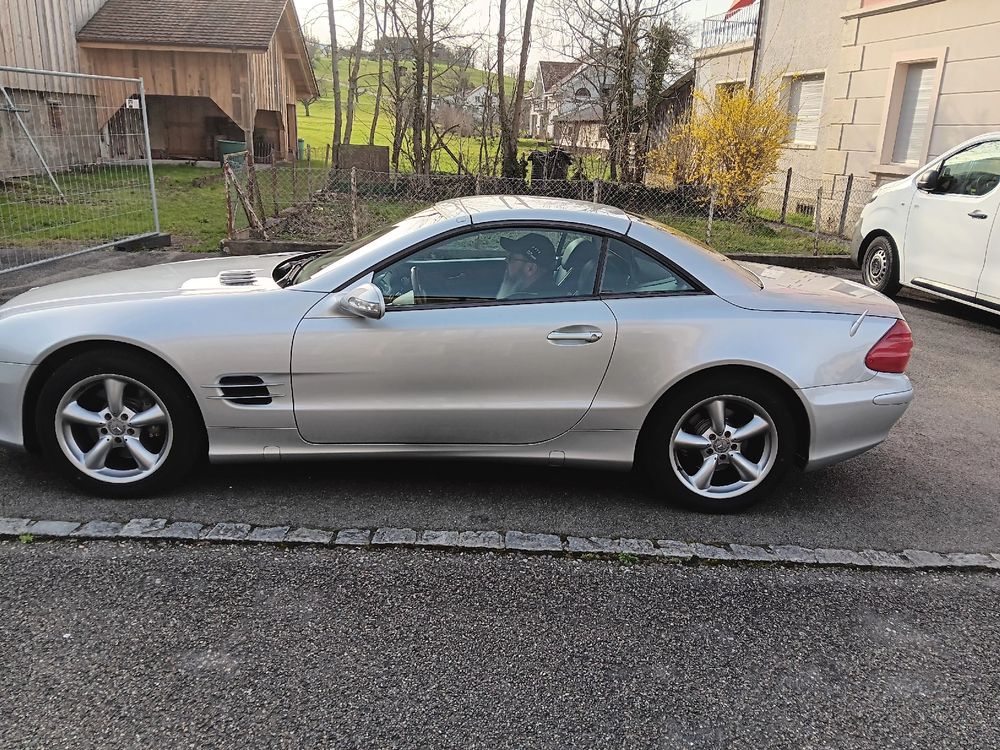 Mercedes-Benz Automobili: Mercedes SL 500 Mod. 2002 Automat MFK 9.2024  km 190703 – Usato da Büsserach venduto da Schrotti19548