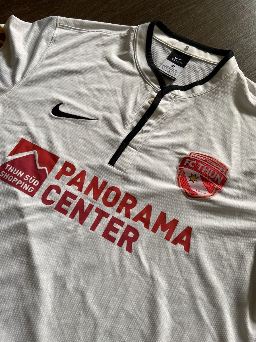 Nike Canottiere & Pantaloni: FC Thun Trikot Gr. M / Siegfried – Usato da Muttenz venduto da bargain_hunter 1