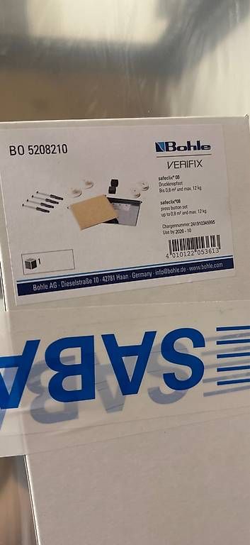 Spiegel: Spiegel mit Befestigungsset. 62x80cm – Neu und originalverpackt aus Rubigen von Mod666 1