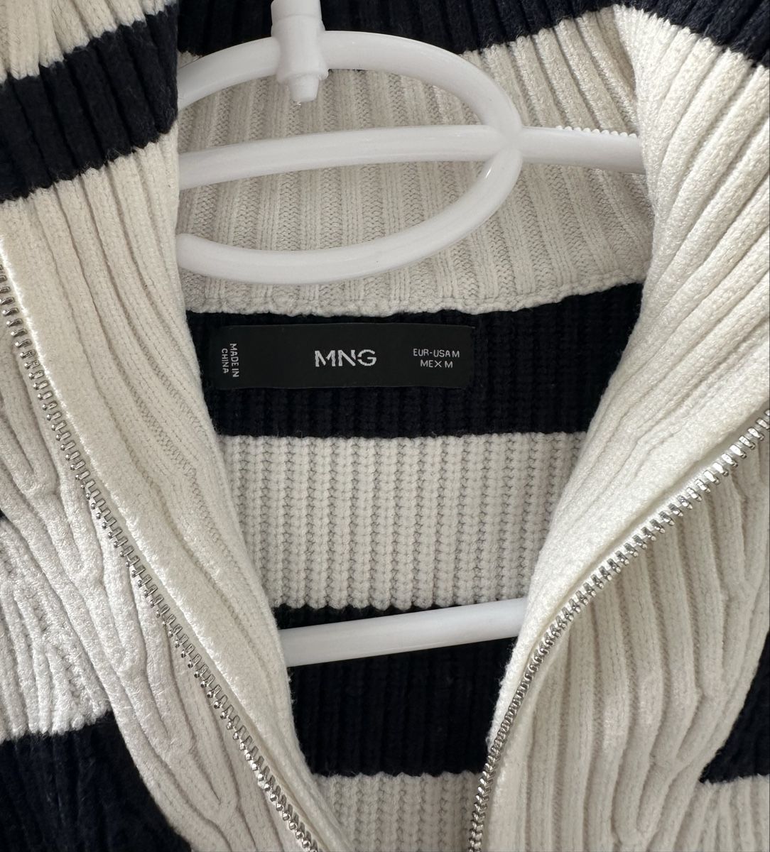 Mango Maglioni & Felpe: Striped MNG Zip Neck Sweater – Usato da Zürich venduto da juz_2t2j 4