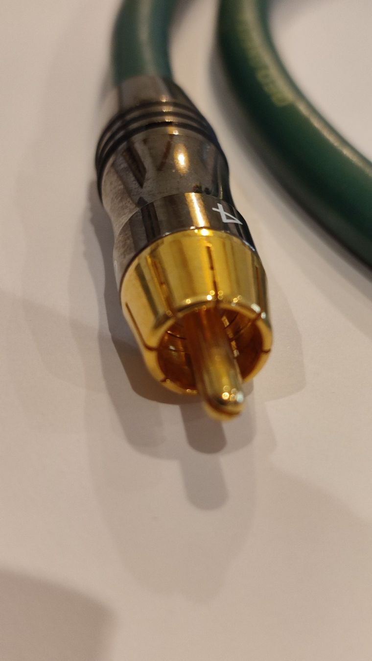 Cavi: QED low Signal Kabel 1m – Usato da Ruggell venduto da Martefilm 1