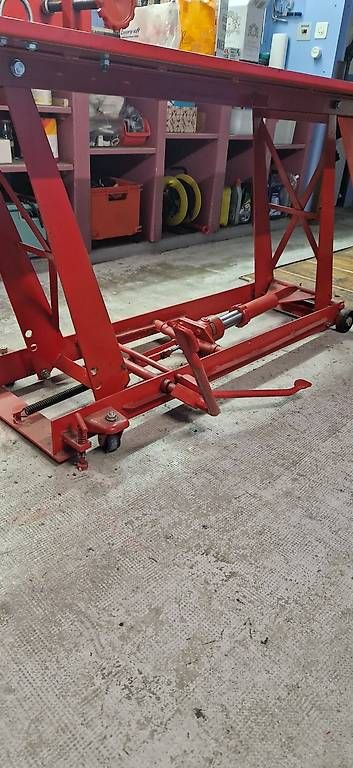 Piattaforme elevatrici: Lift élévateur pour motos – Usato da Bernex venduto da jpa_w7qx