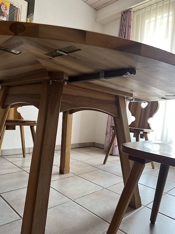 Tische: Massiver Esstisch – Gebraucht aus Rengg von SB931002 3