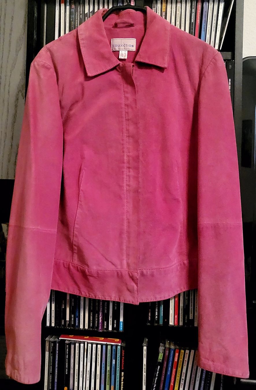 Giacche: Veste en daim, taille 34. – Usato da Neuchâtel venduto da wikit 2
