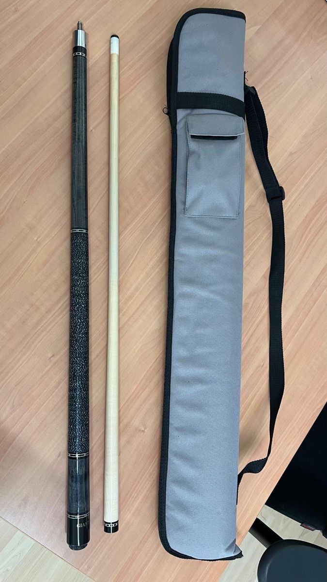 Stecche da biliardo: Billard Queue "Giant" mit Tasche gut erhalten – Usato da Glattbrugg venduto da ray_5br5 1