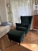 Ikea Strandmon Samt grün mit Hocker