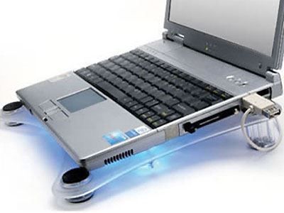 Altro per computer & reti: Notebook-Kühler Cristal mit LED's – Nuovo e nell'imballaggio originale da Reinach AG venduto da Donramon1 1
