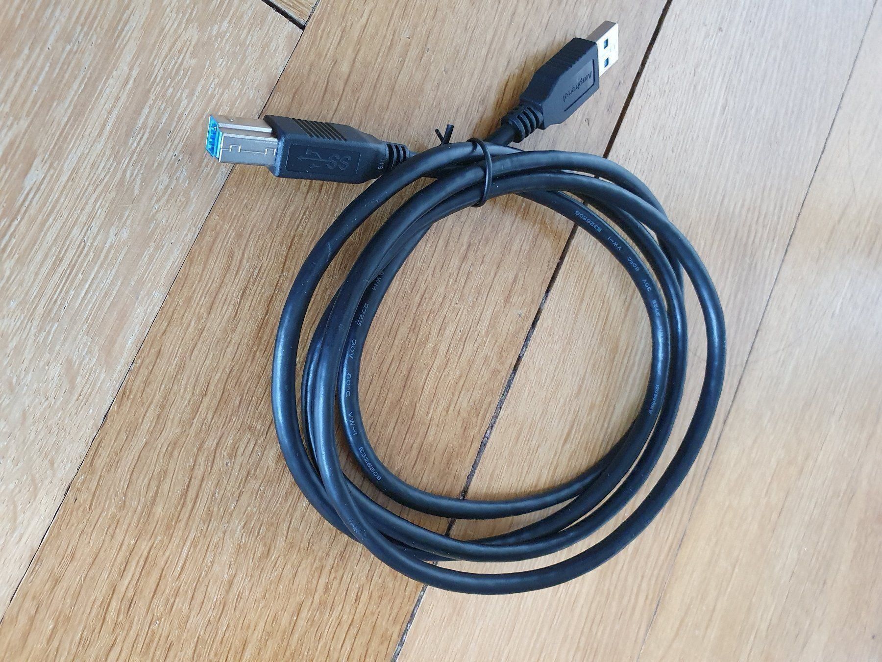 Cavi: USB 3.0 A male USB B – Usato da Bern venduto da Llu 1