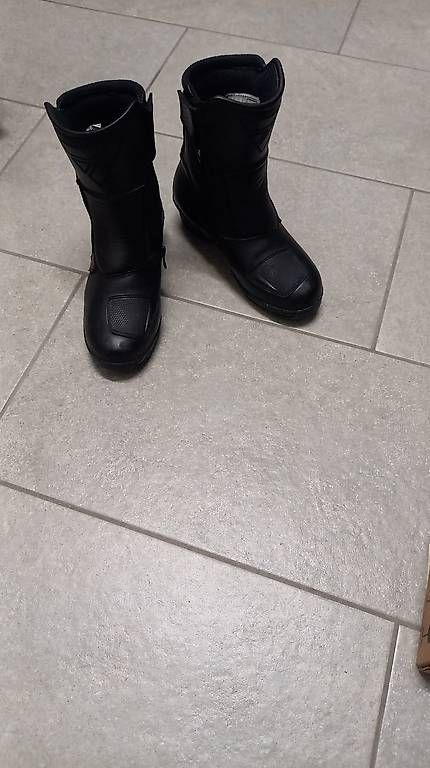 Scarpe da donna: Modeka Damen Motorradstiefel – Nuovo (secondo la descrizione) da Hägglingen venduto da sab_9mpp 2