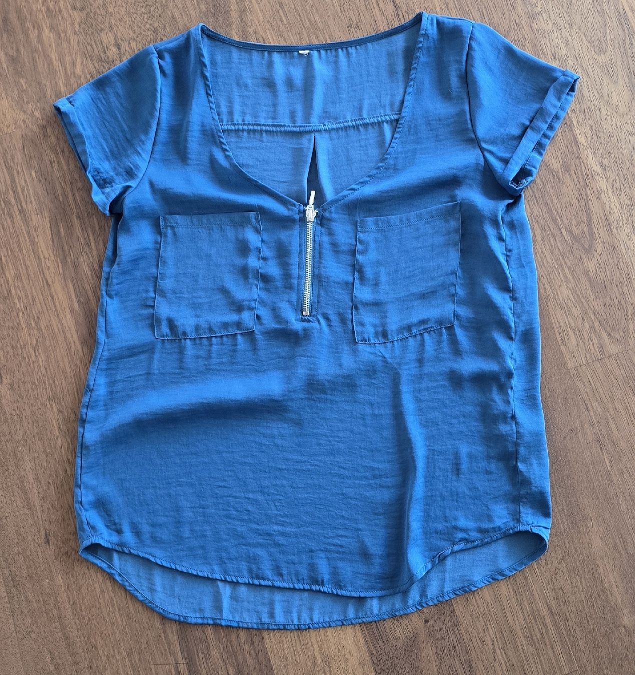 Lotti di vestiti: Second Hand 10 Oberteile Gr. S/M – Usato da Seuzach venduto da Verano_2026 7