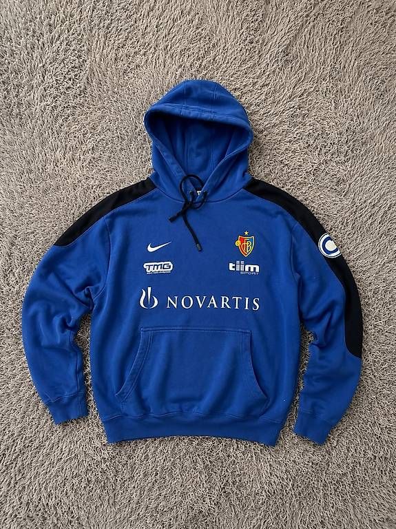 Pullover & Sweatshirts: Fc Basel Vintage Pullover – Gebraucht aus Basel von pau_s6pv