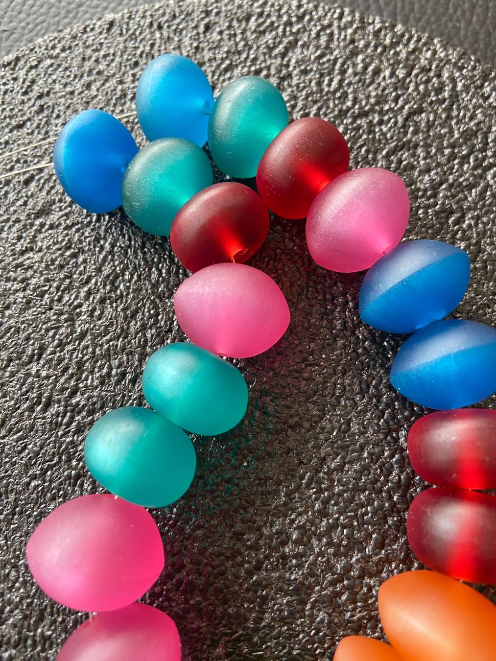 Perle (finte): Perlenmix*Strang * – Nuovo (secondo la descrizione) da Zuerich venduto da Perlen-Decor 2