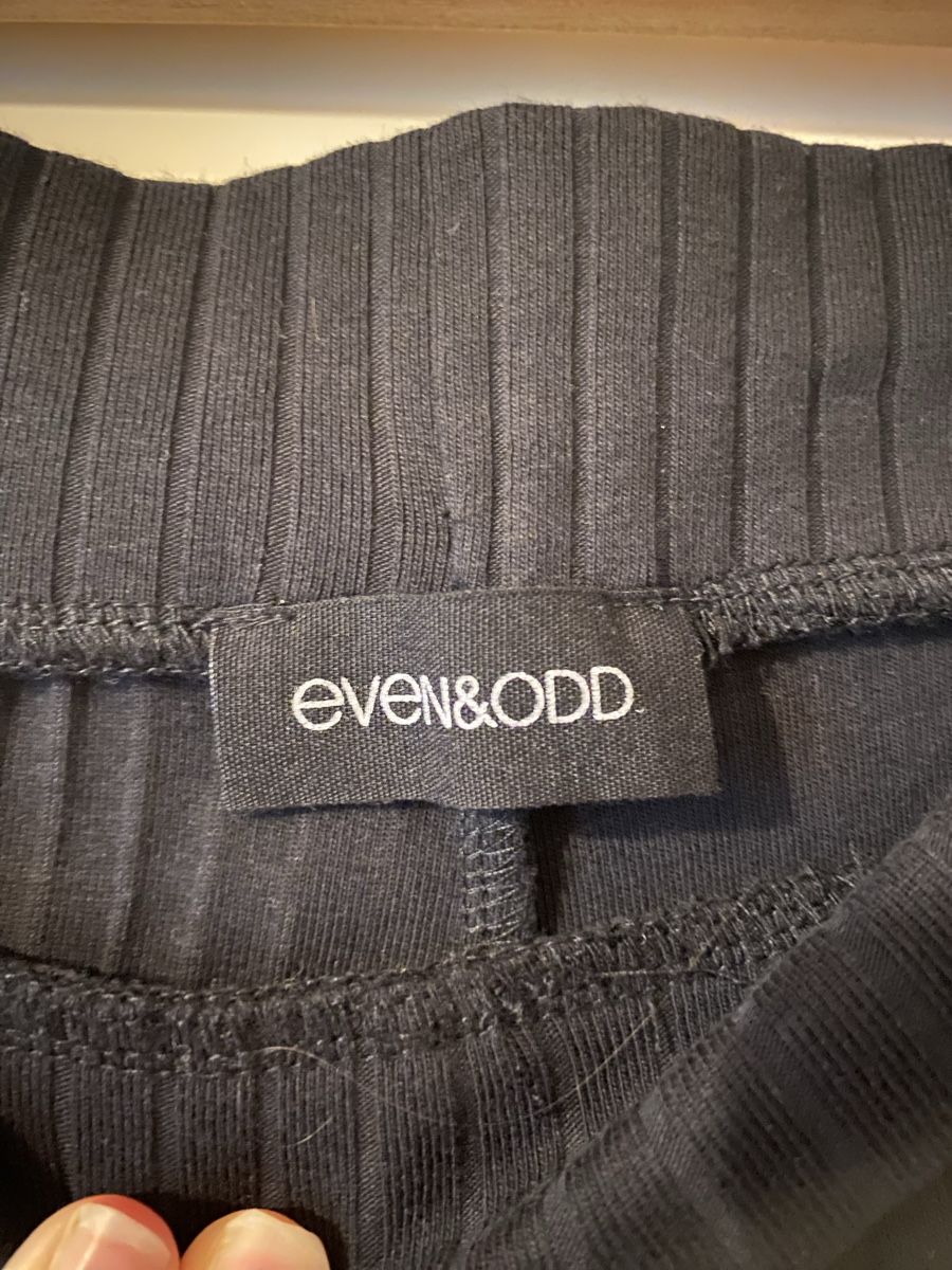 Pantaloni: Damen Hose Rippstrick schwarz Grösse S  – Nuovo (secondo la descrizione) da Merlischachen venduto da aly_9ncj 1