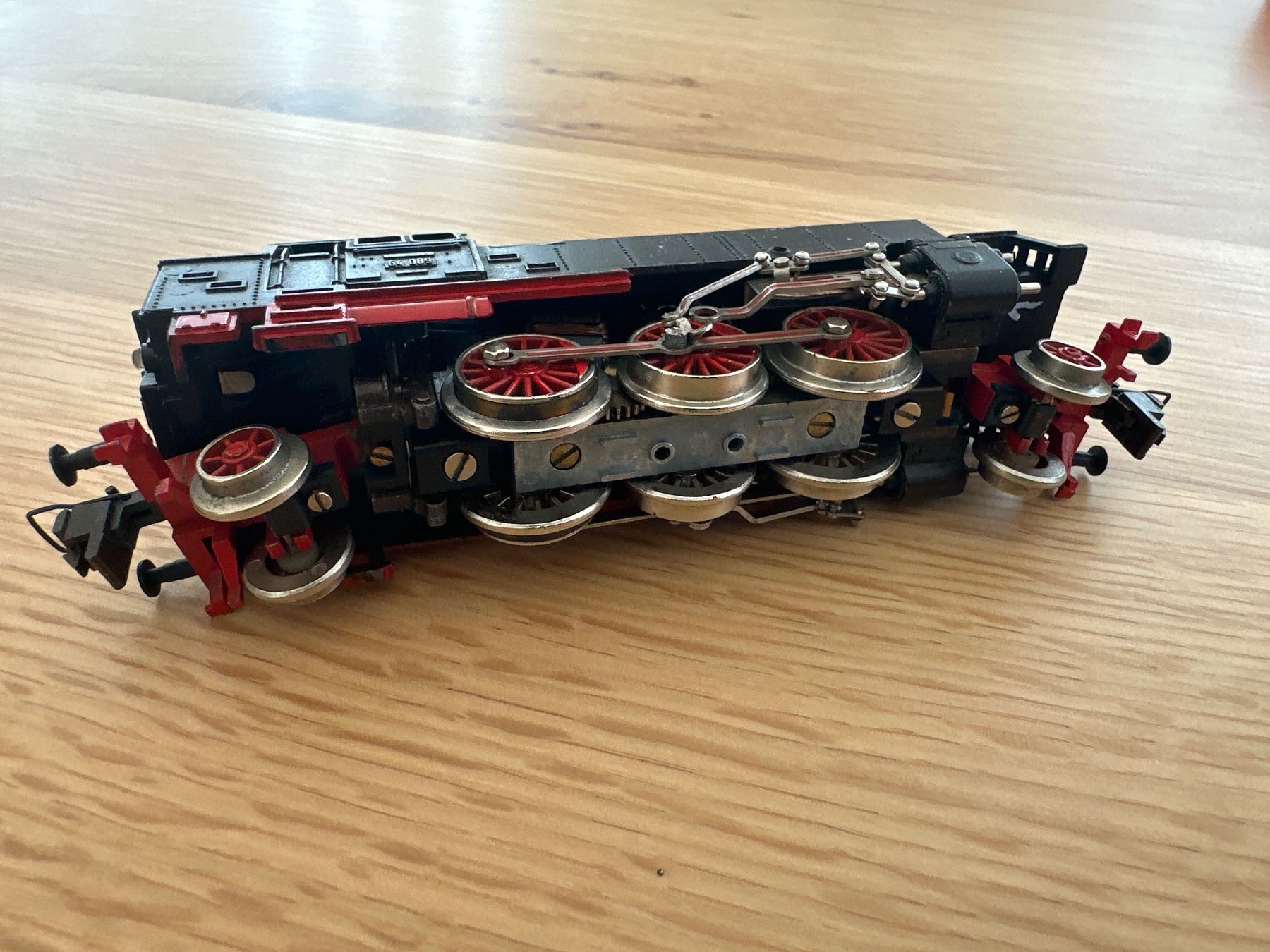 Trix Modelleisenbahnen: Trix Express DB Dampflok defekt ab 19.- – Gebraucht aus Sennwald von HARO-Import 2