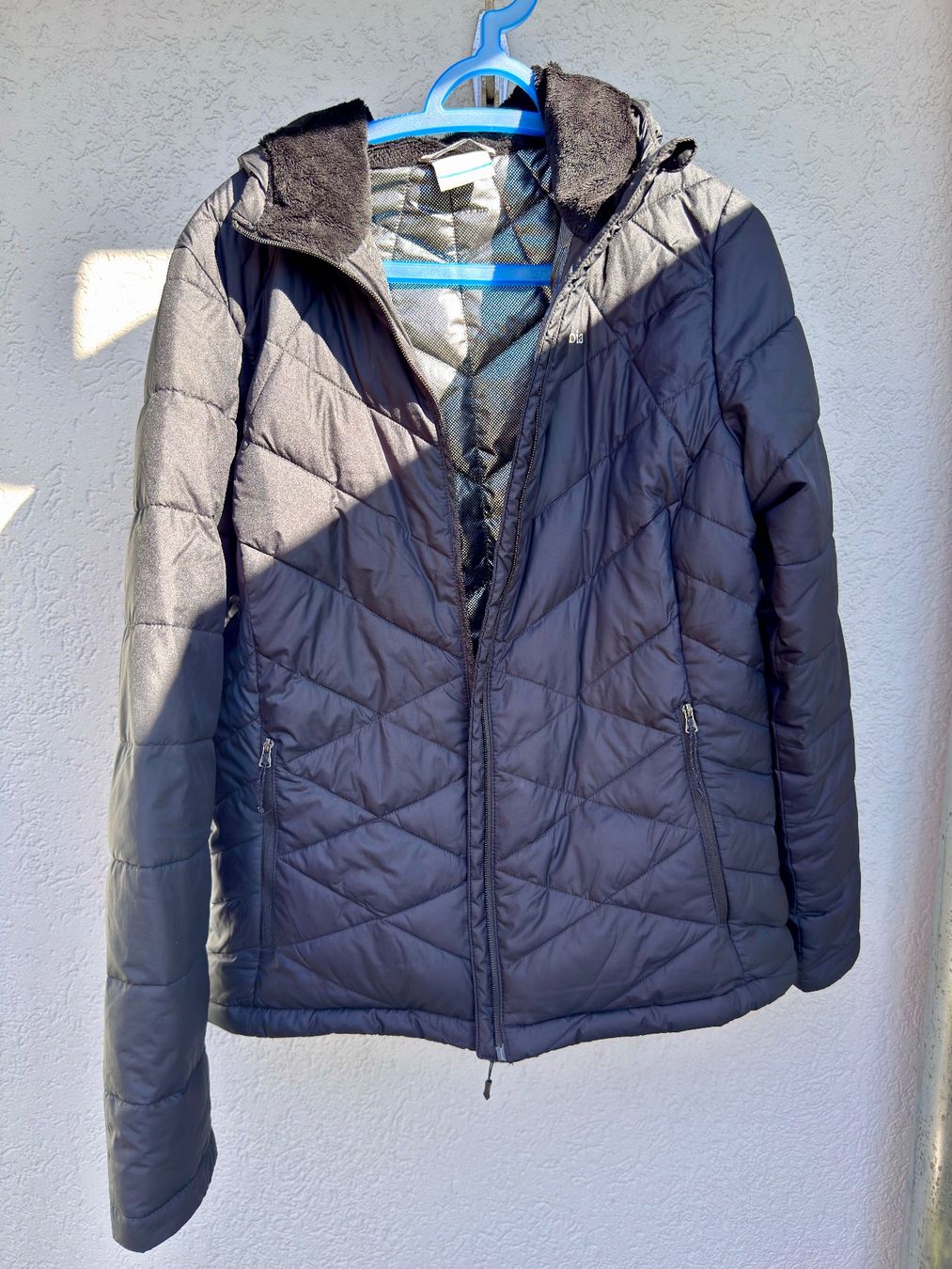 Columbia Jacken: Columbia leichte Daunenjacke L – Gebraucht aus Gunten von ceed22