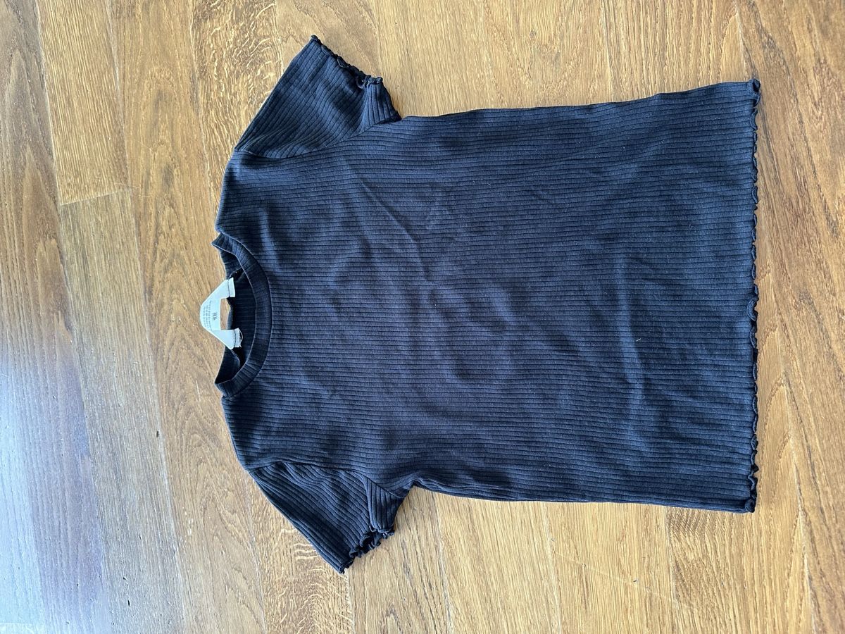 Nike Lotti & Set di vestiti: NIKE Trainerjacke und ein Tshirt – Usato da Heitenried venduto da Tannenbaum25 1