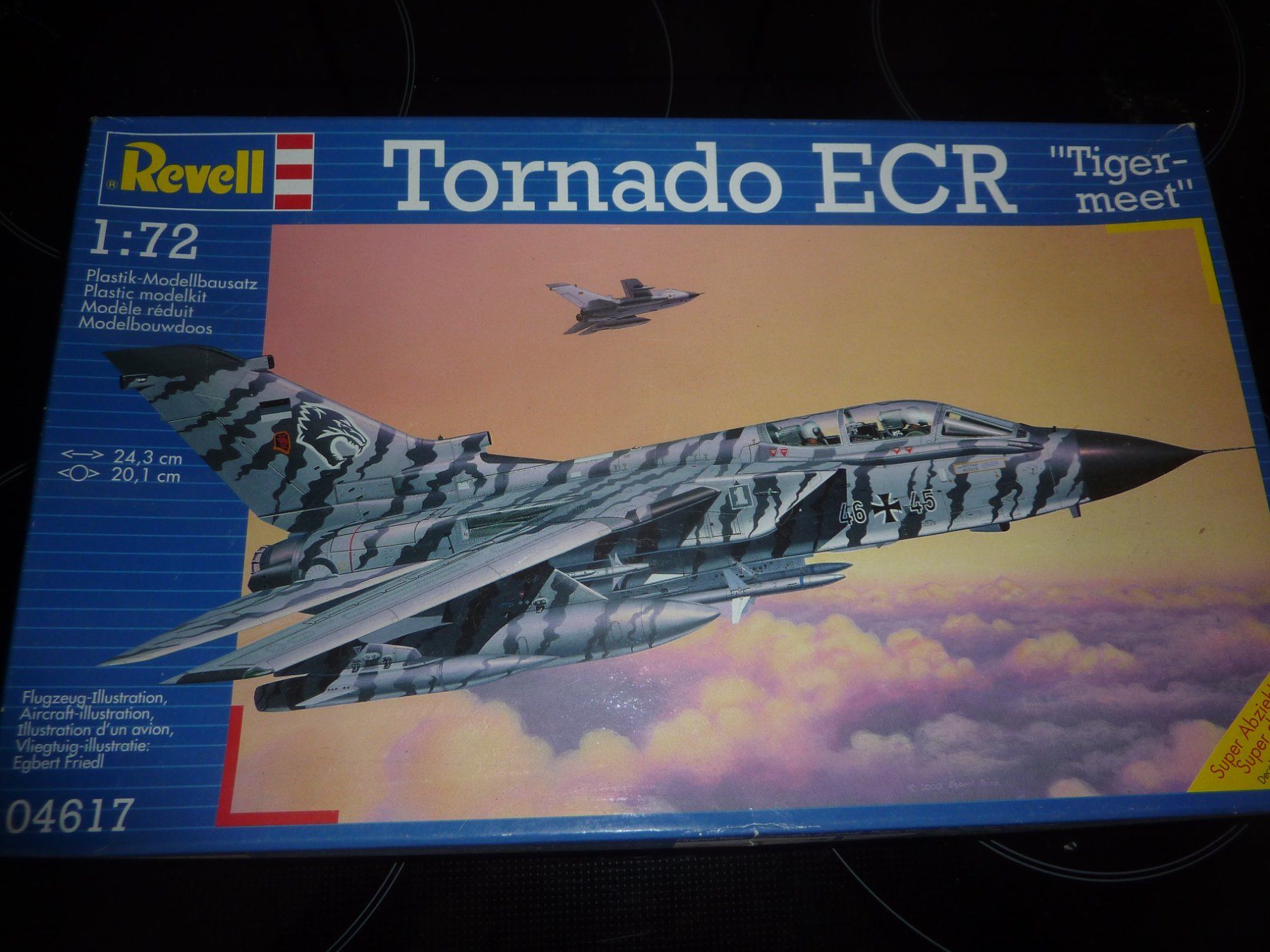 Revell Kit di modellismo & Modellini statici: TORNADO ECR – Nuovo e nell'imballaggio originale da Balsthal venduto da bouteliee