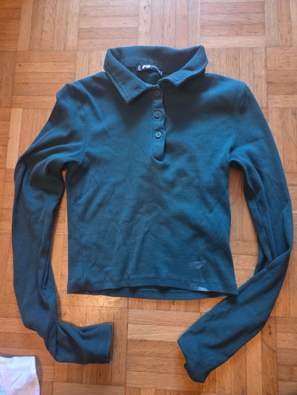 Lots de vêtements: 3 Teile Gr. XS – D'occasion à Basel par grandfamily 1
