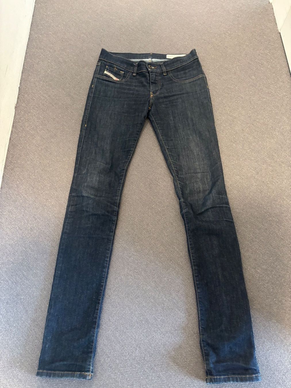 Diesel Jeans: Jeans Diesel Original – Usato da Menzingen venduto da tantar 1