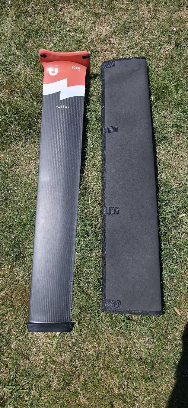 Surfboards & Schwimmbrette: Mât Taaroa carbone 90 HR up – Neu (gemäss Beschreibung) aus Romanel-sur-Lausanne von Gerco60