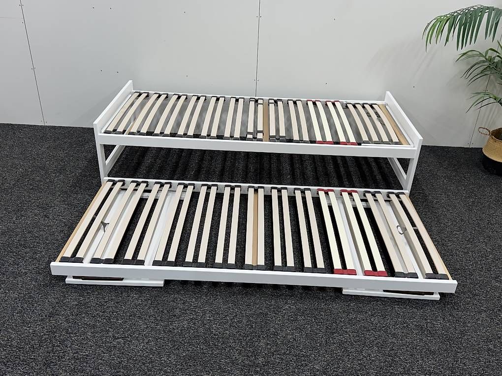 Betten: Raumsparbett 90/200cm  – Gebraucht aus Münchenbuchsee von Mekran 2