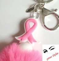 1 Taschen-/Schlüssel-Anhänger "PINK RIBBON" mit Fell Pompom