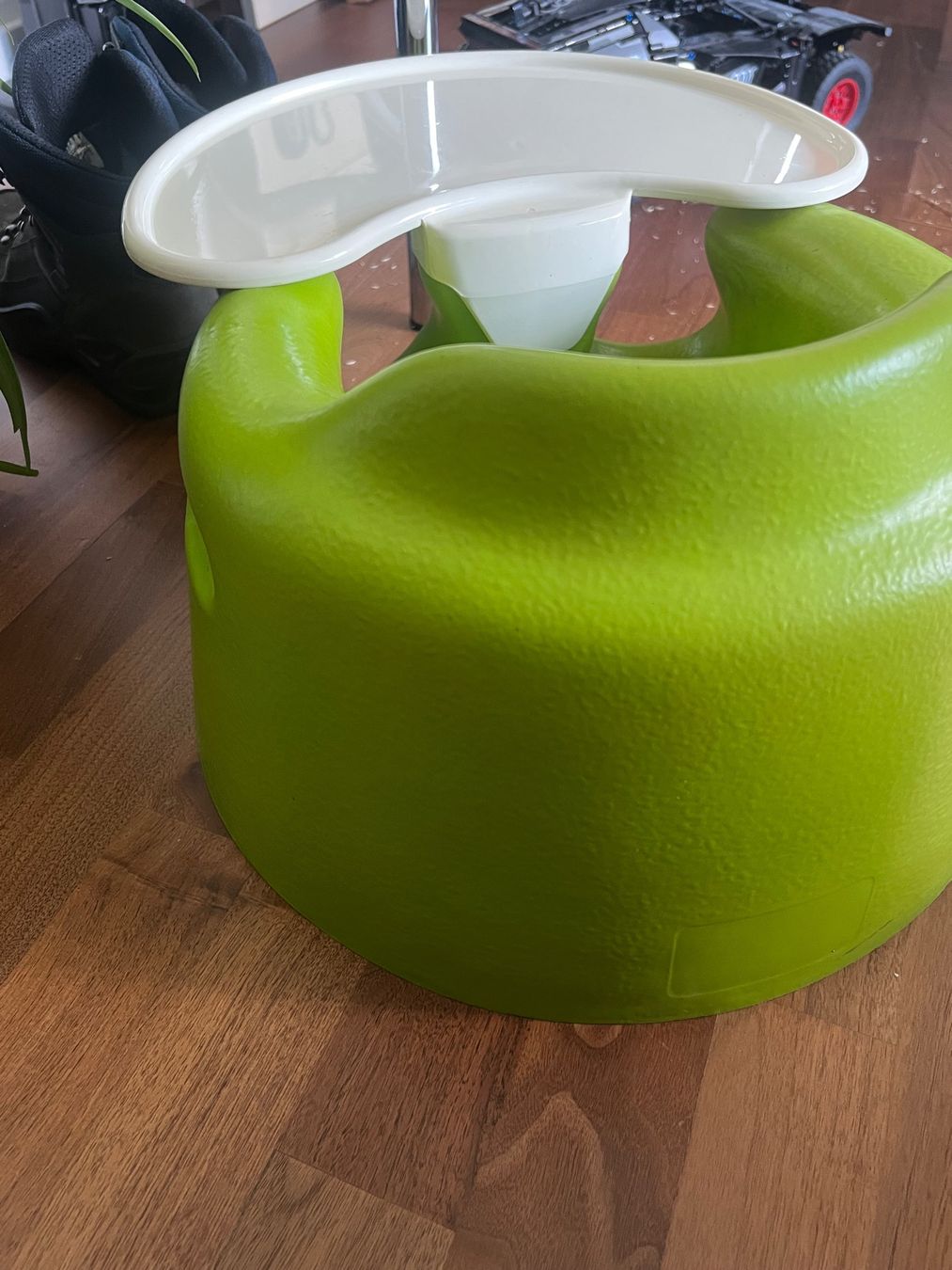 Hochstühle: Bumbo Babysitz mit Essbrett – Gebraucht aus Jona von Sariksa 4