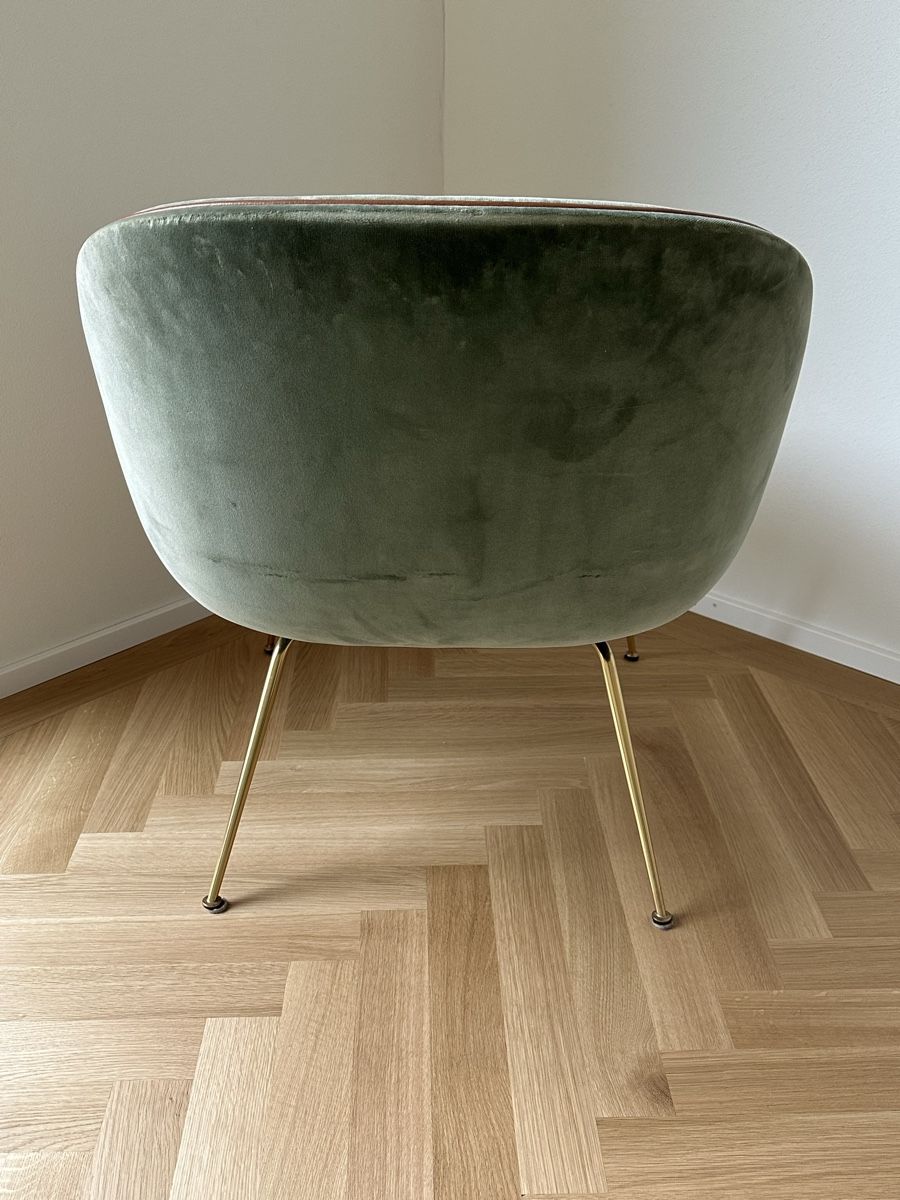 Gubi Poltrone: GUBI Beetle Lounge Chair – Usato da Liebefeld venduto da tschudy02 2