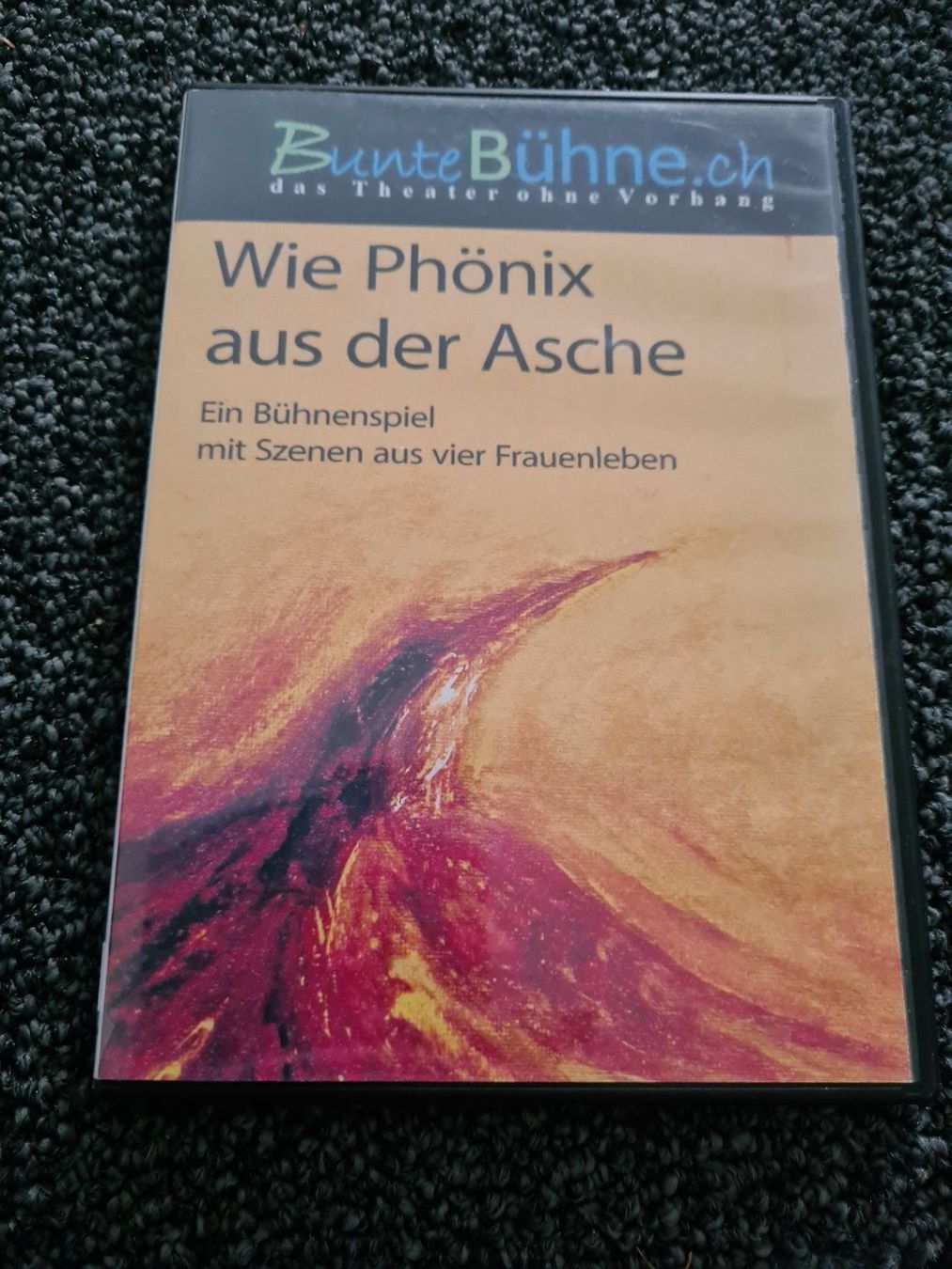 Tutti i DVDs: WIE PHÖNIX AUS DER ASCHE(8169) – Usato da Ruswil venduto da Ruck.Zuck.